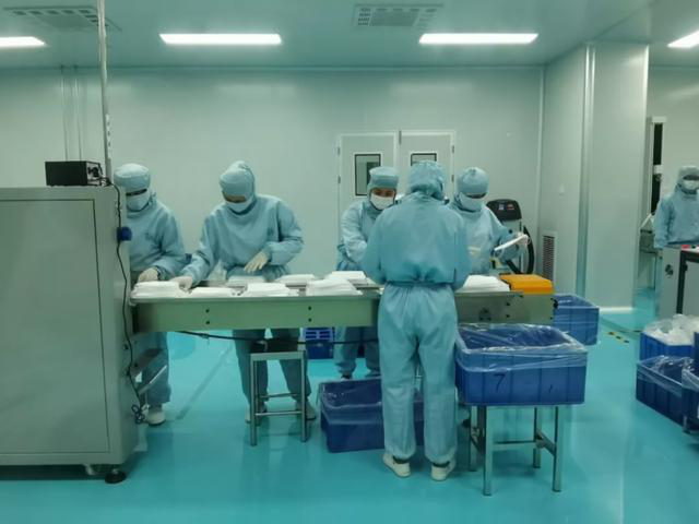 十萬級醫(yī)用口罩車間工藝結(jié)構(gòu)材料介紹？